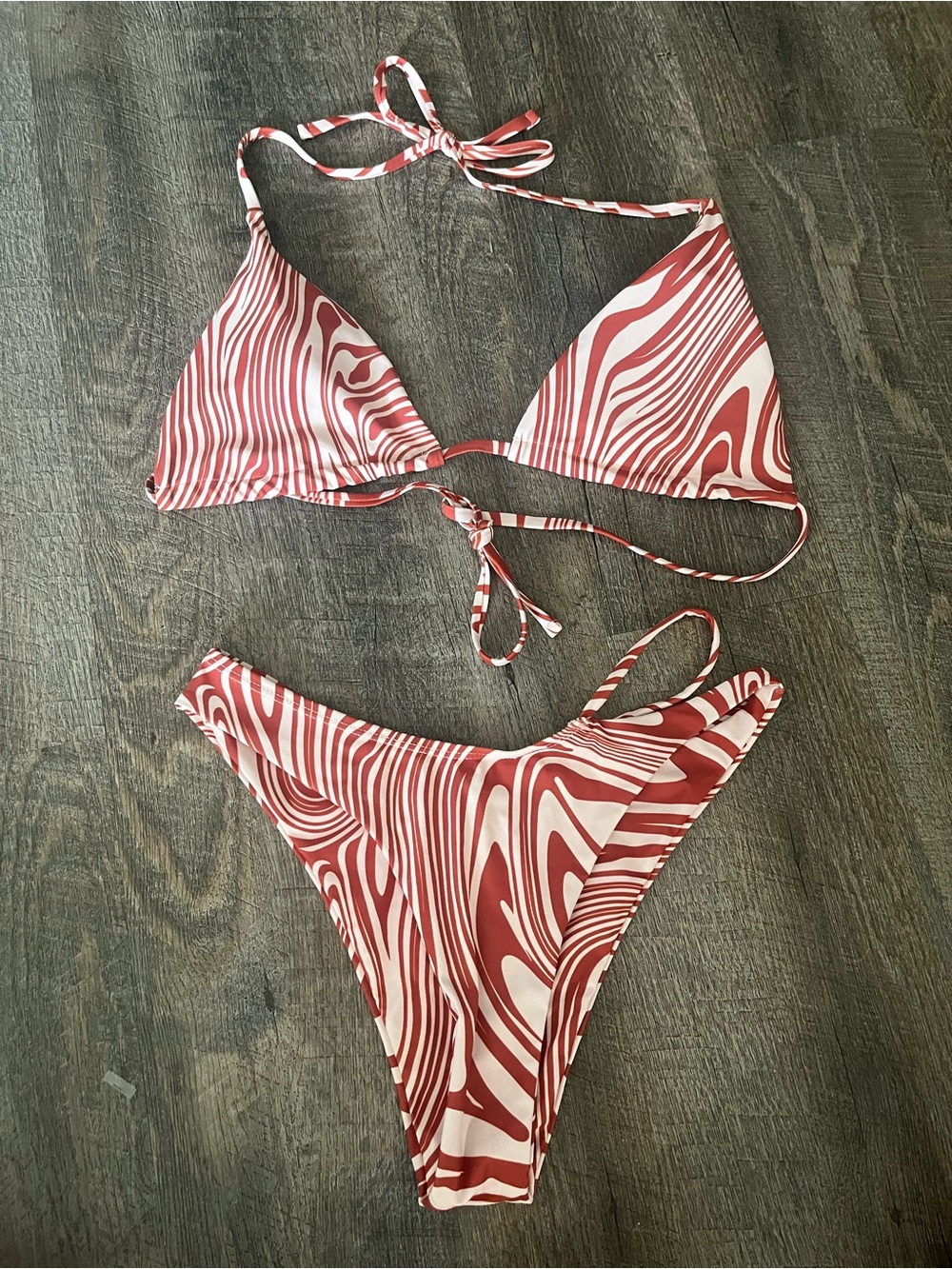 Swirl Print Triangle Bikini Set — brown & White